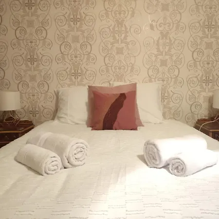 Le Chartrand- Centre-ville- Sejour Inoubliable! Apartment Carcassonne