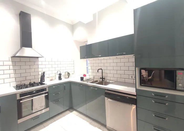 Le Chartrand- Centre-ville- Sejour Inoubliable! Apartment Carcassonne